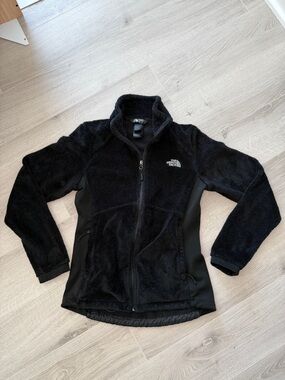 The North Face Black Women's Teddy Fleece Jacket